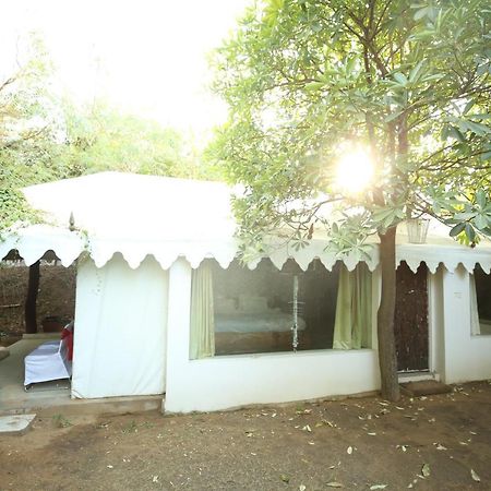 Lohagarh Fort Resort Kukas Exterior foto